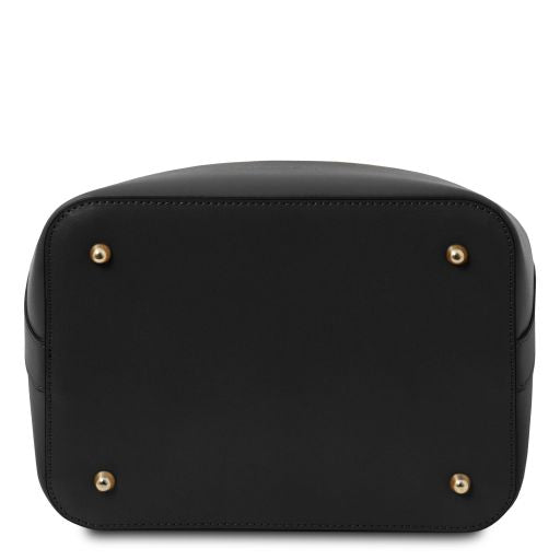 Vittoria - Leather bucket bag