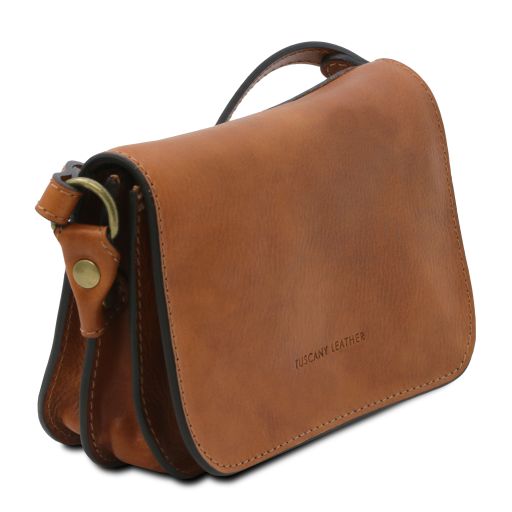 Carmen - Leather shoulder bag with flap